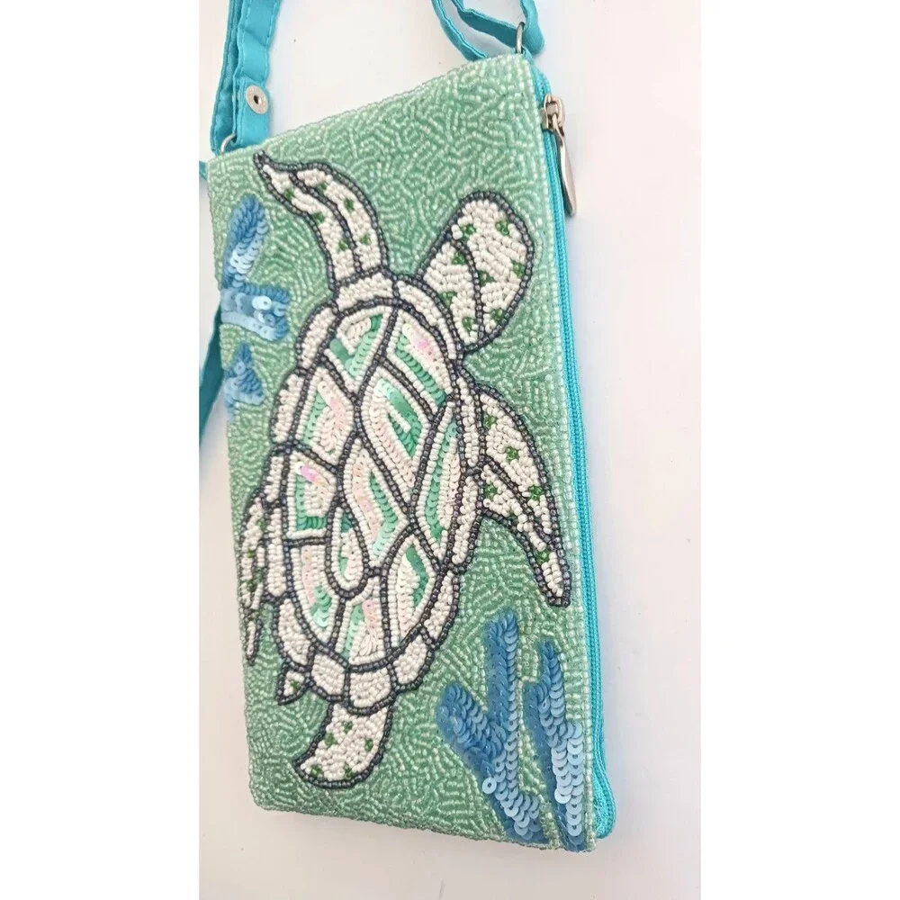NEW Bamboo Trading Co Beaded Sea Turtle Club Bag Crossbody Cell Phone 8X5 - Picture 4 of 7